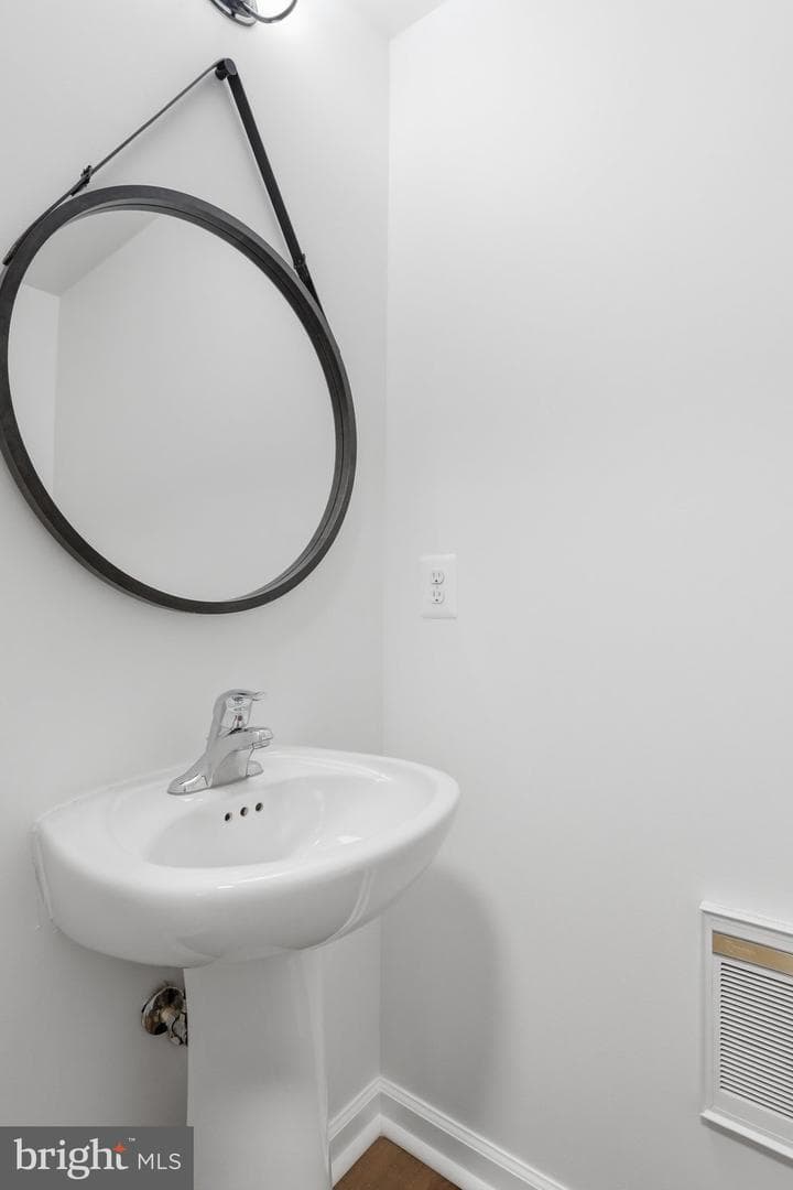 3003 Sundown Drive photo 7