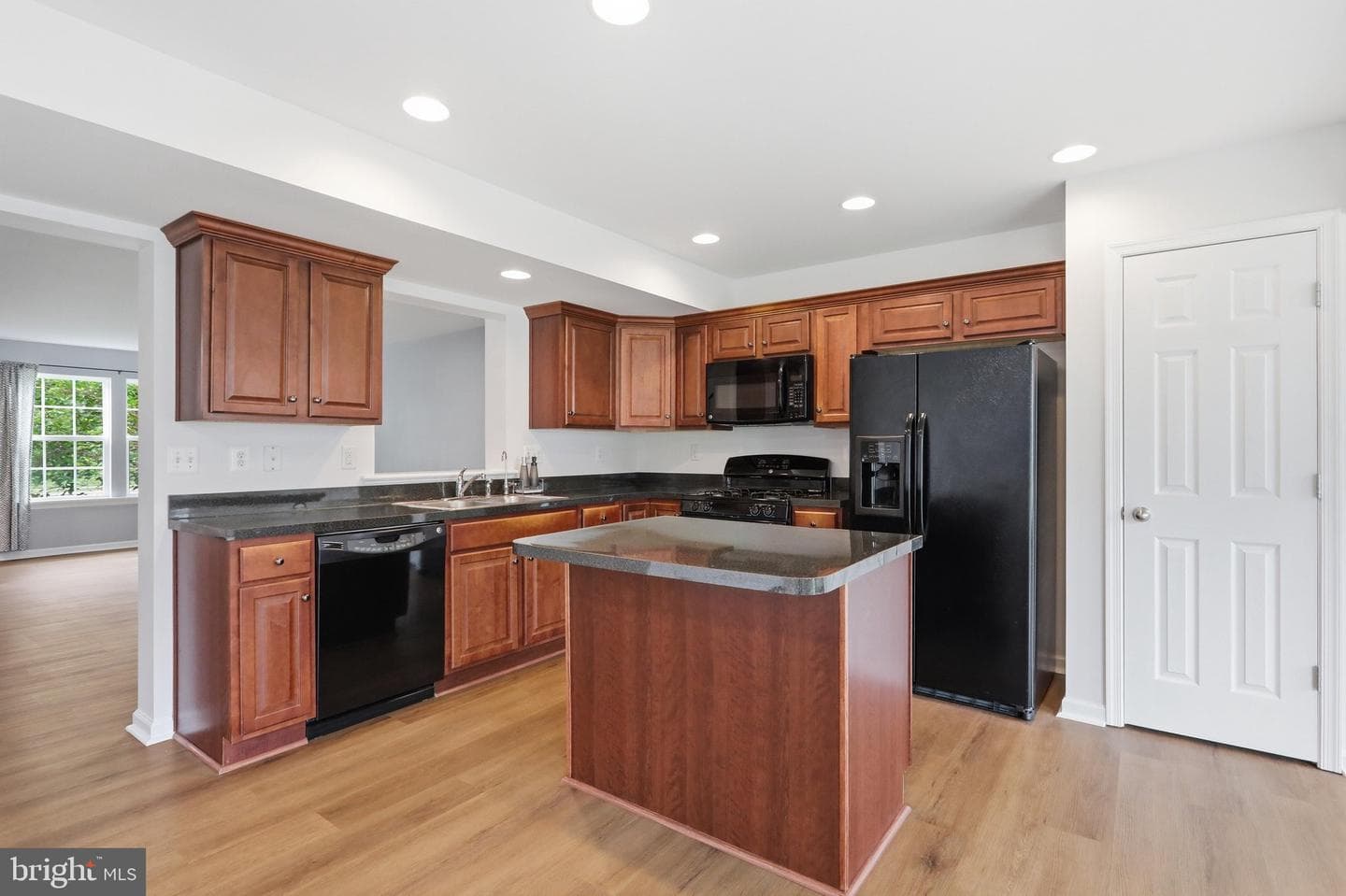 3003 Sundown Drive photo 8