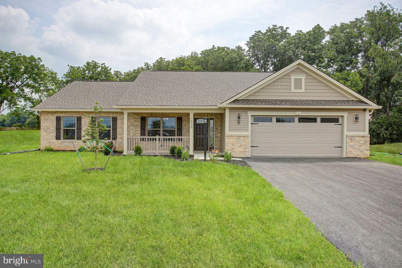 1509 Treeline Drive, Chambersburg