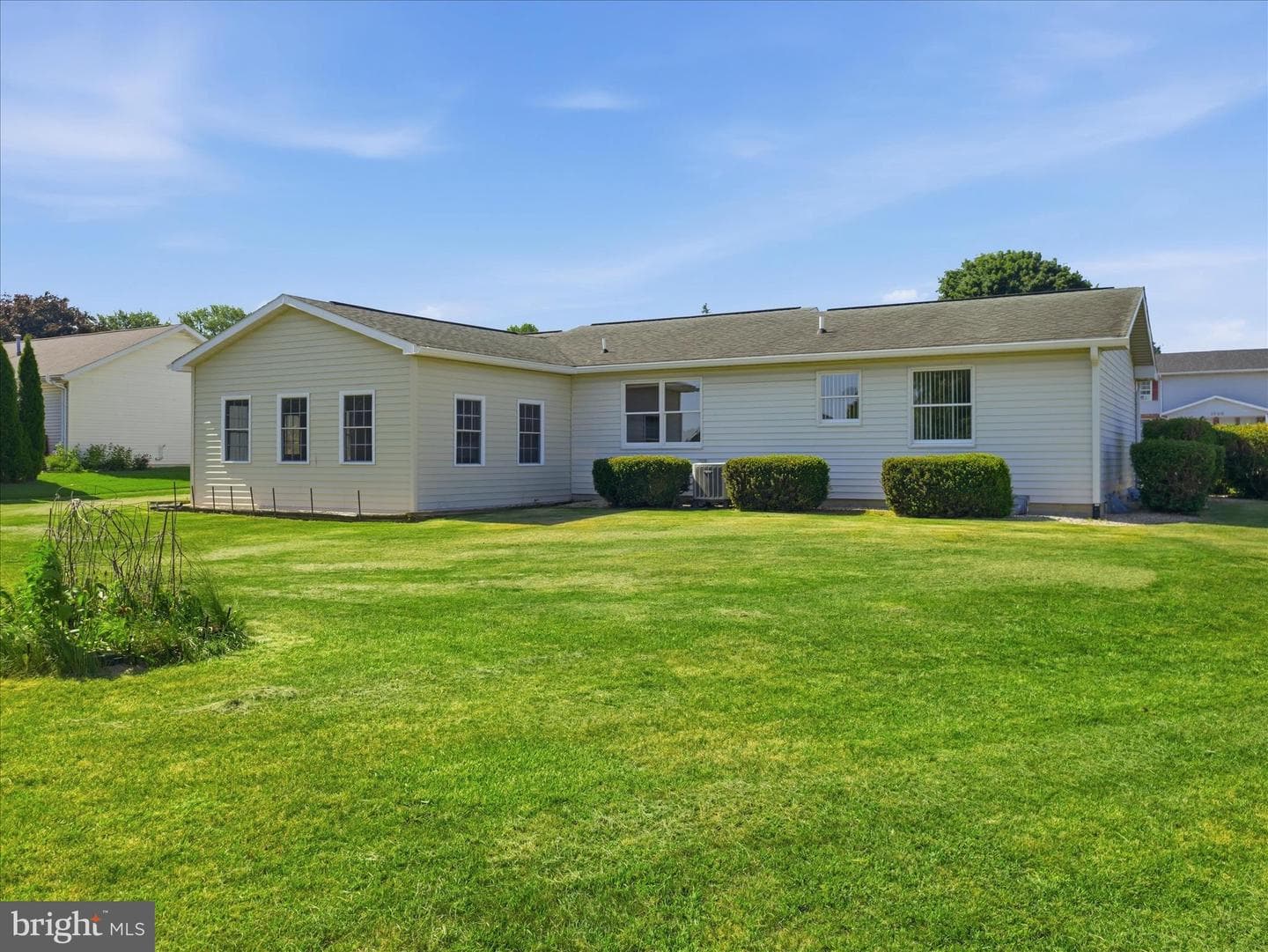 1741 Wisteria Drive photo 33
