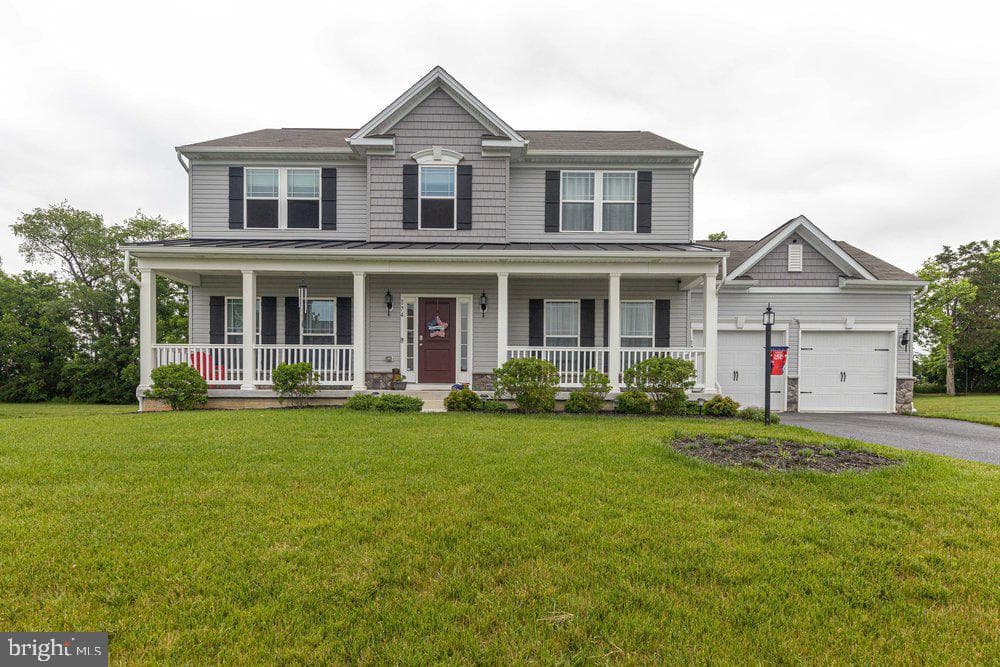 174 Paradise View Dr, Greencastle