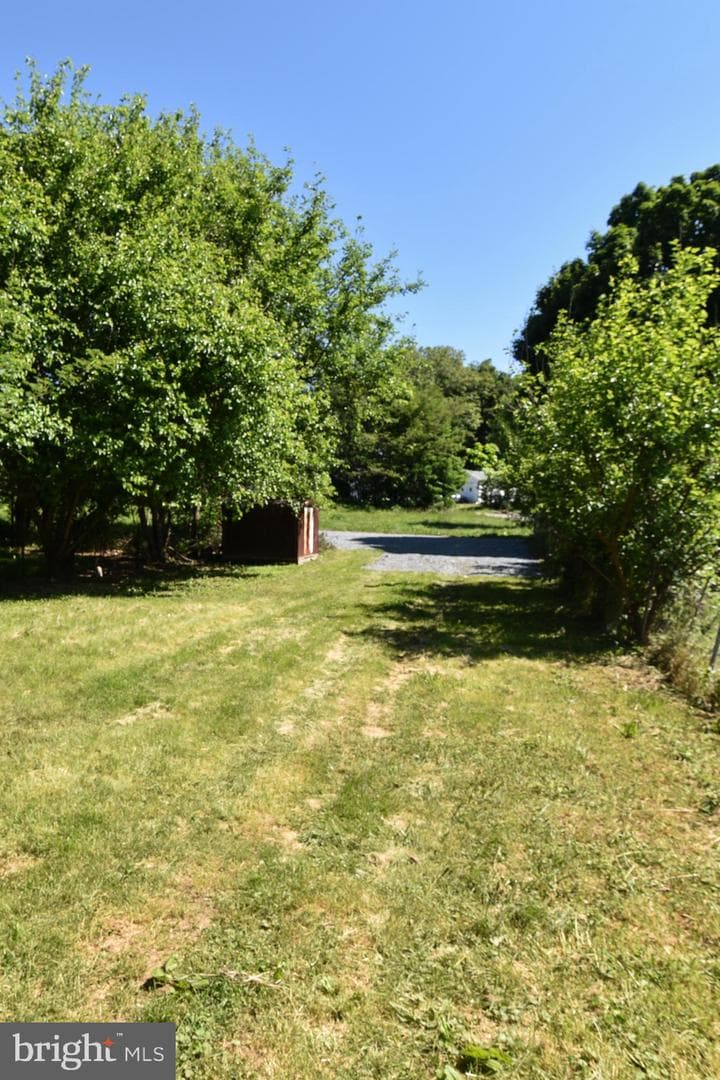 325 Fourth Street photo 23