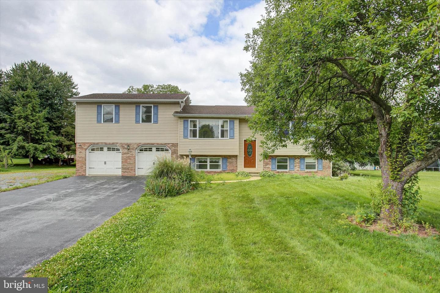 7170 Ruritan Drive photo 3