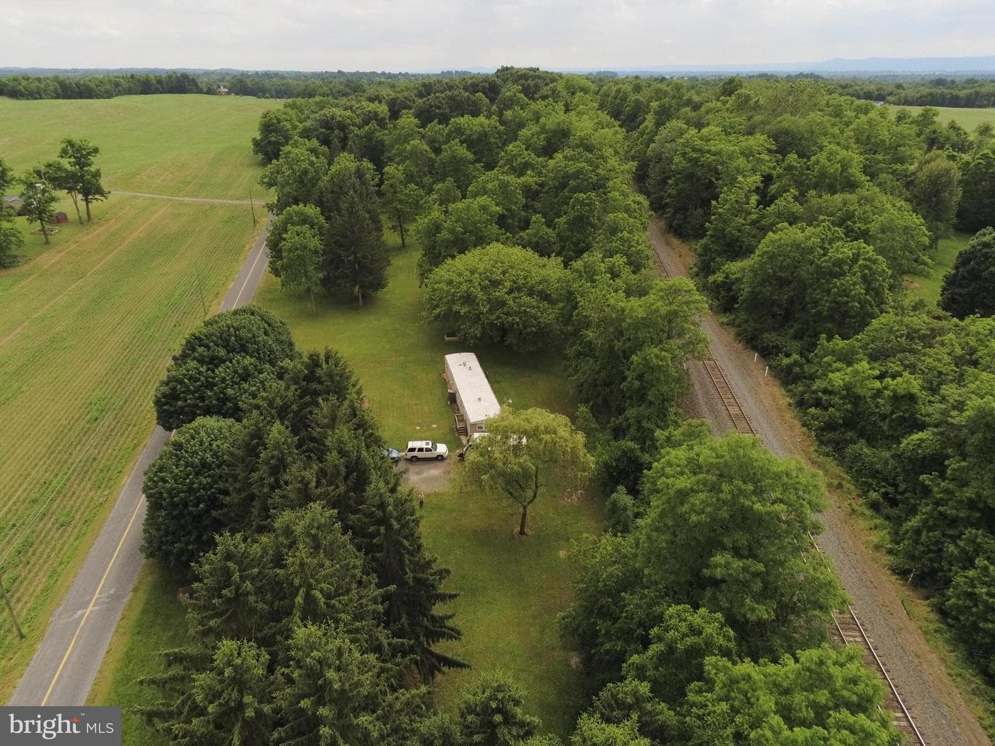 4925 Railroad Road photo 3