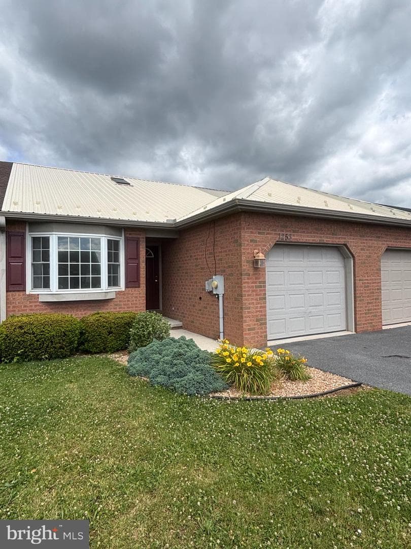 1253 Progress Road, Chambersburg