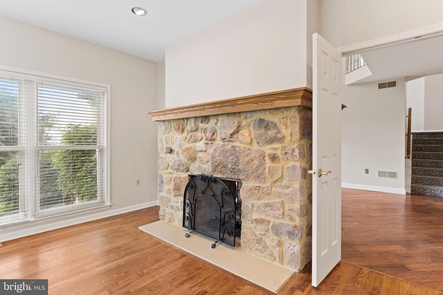 3393 Braemar Drive photo 38