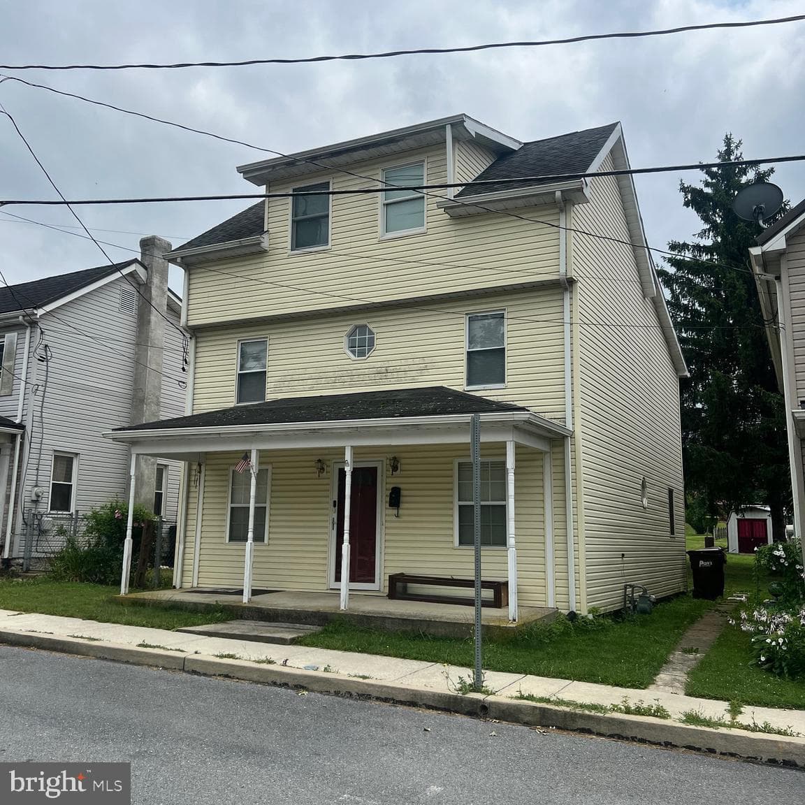 38 W W California Street, Mercersburg