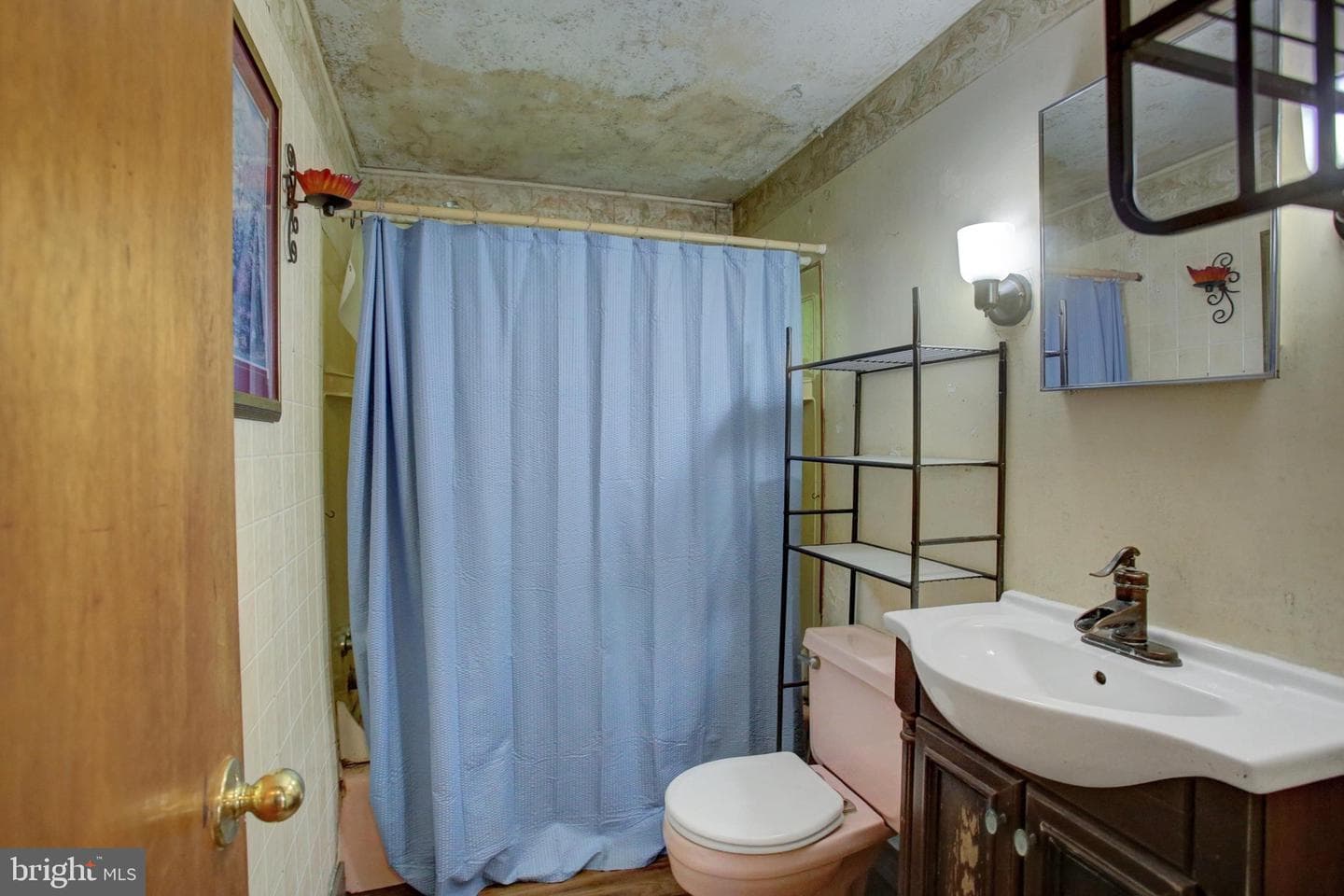 1811 Holly Lane photo 12