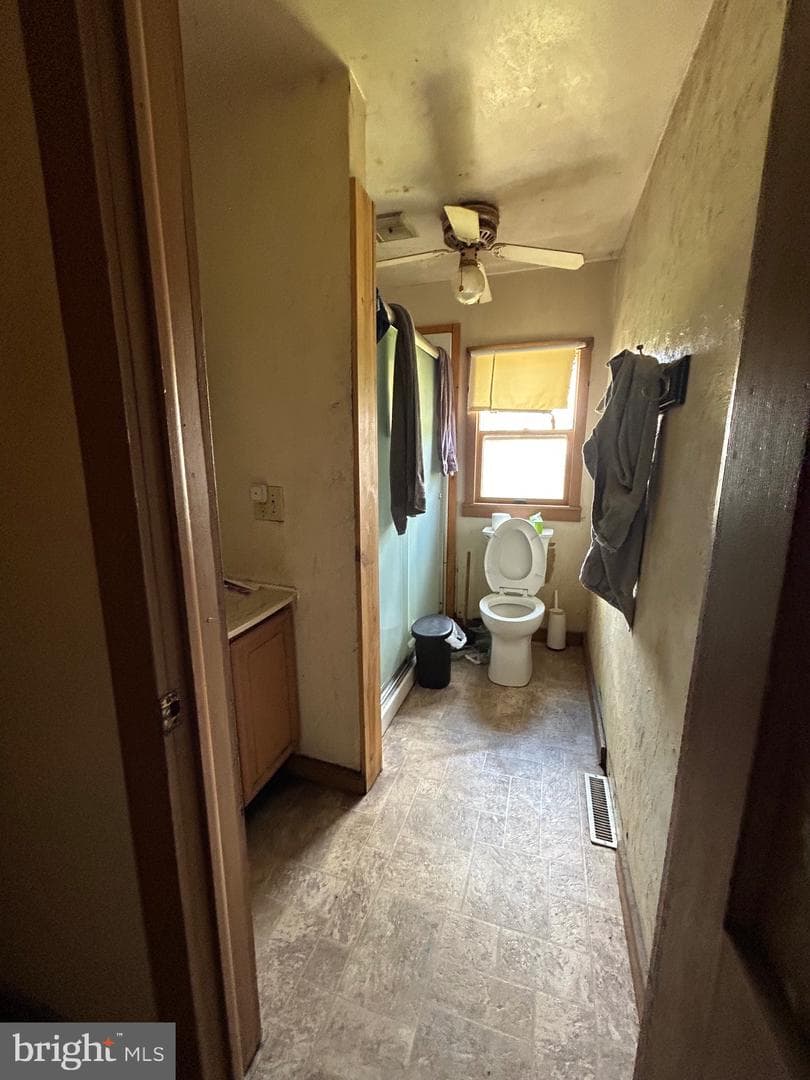245 E Liberty Street photo 11