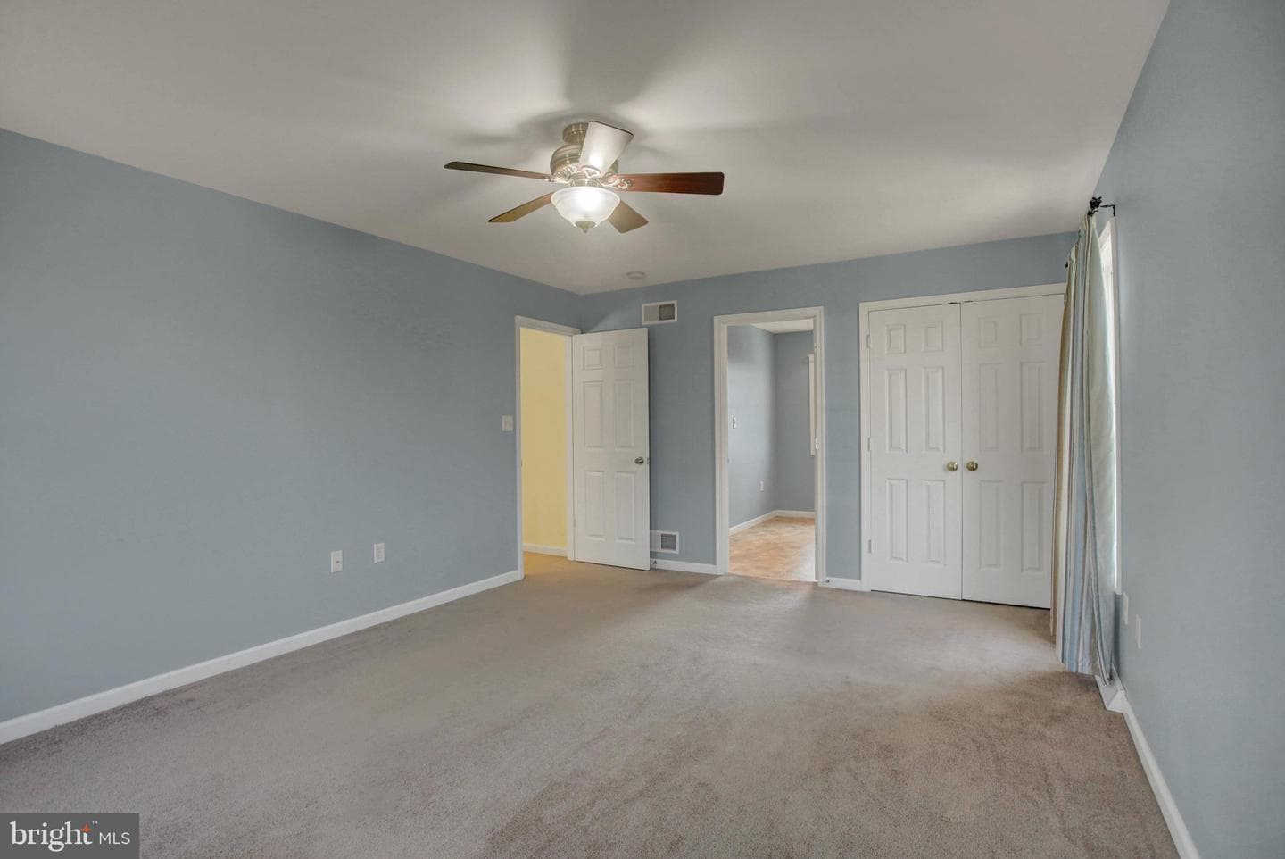 1724 Bell Avenue photo 30