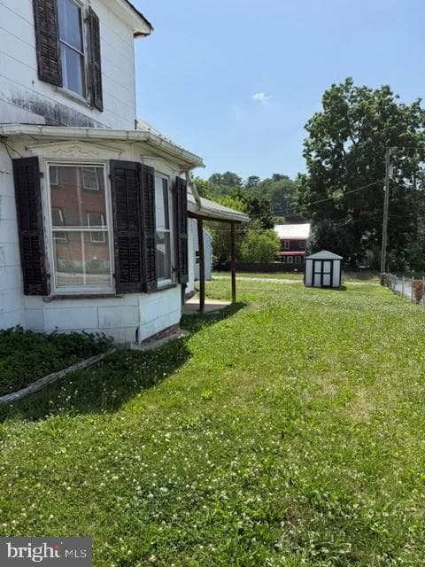 27 Cottage Street photo 4
