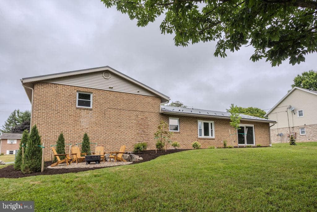 220 Hartzell Drive photo 18