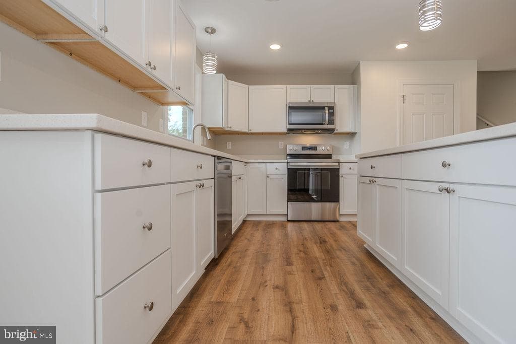 220 Hartzell Drive photo 33