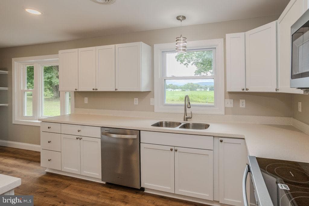 220 Hartzell Drive photo 36