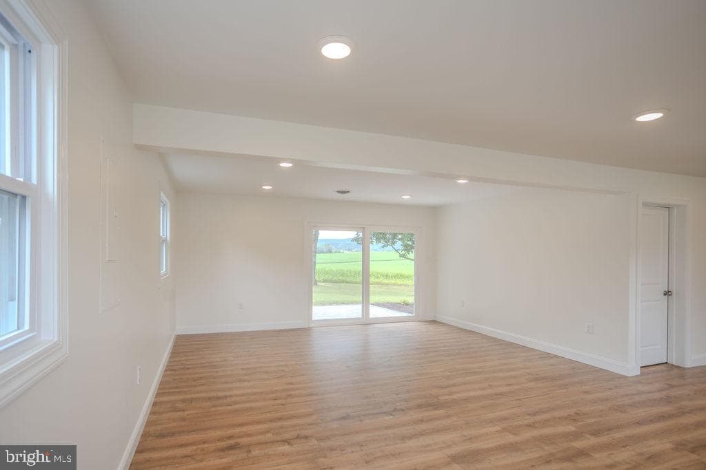 220 Hartzell Drive photo 47