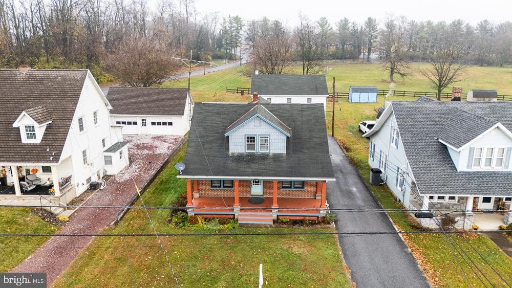 1631 E Buchanan Trail East E, Greencastle