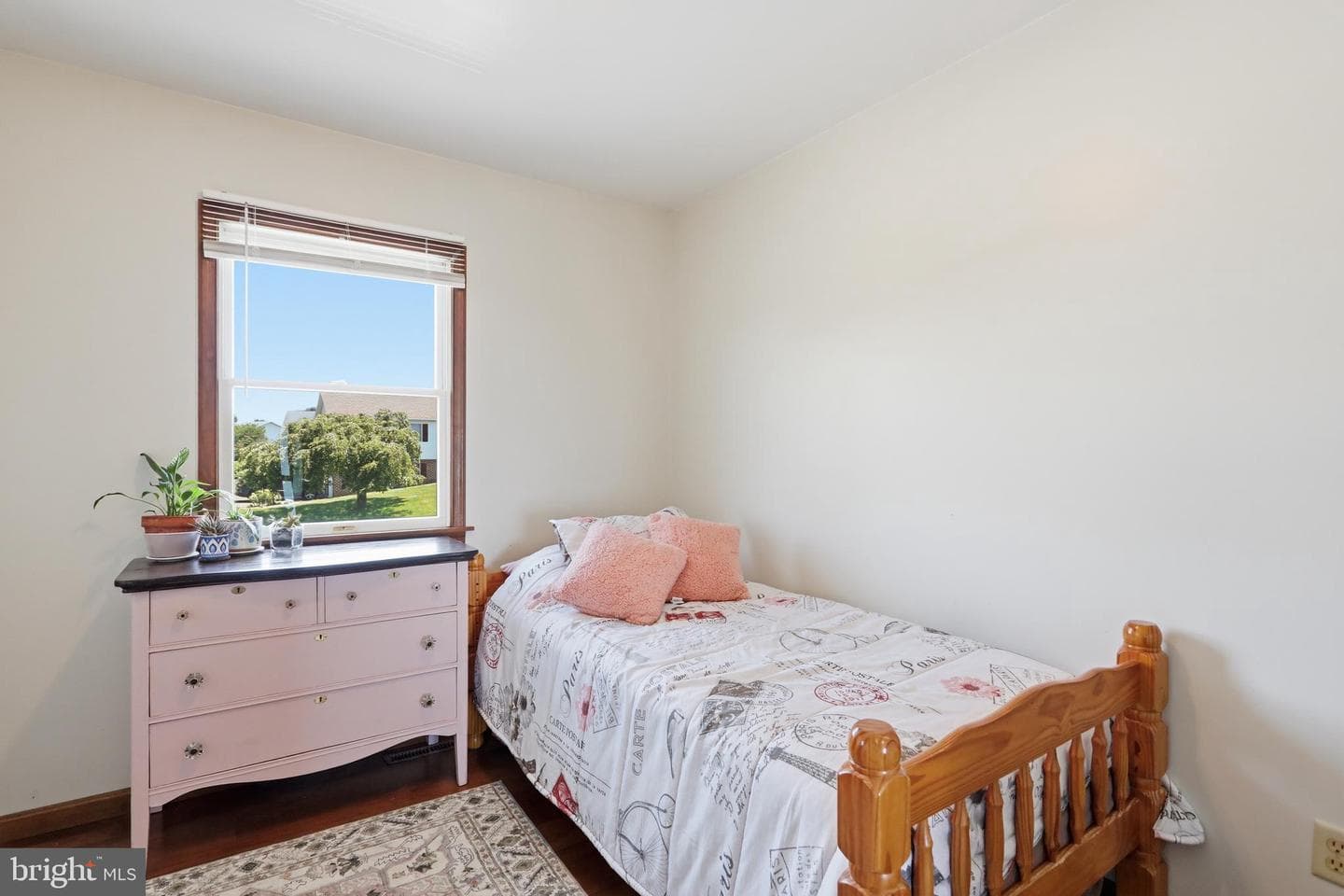 274 Pattison Drive photo 20