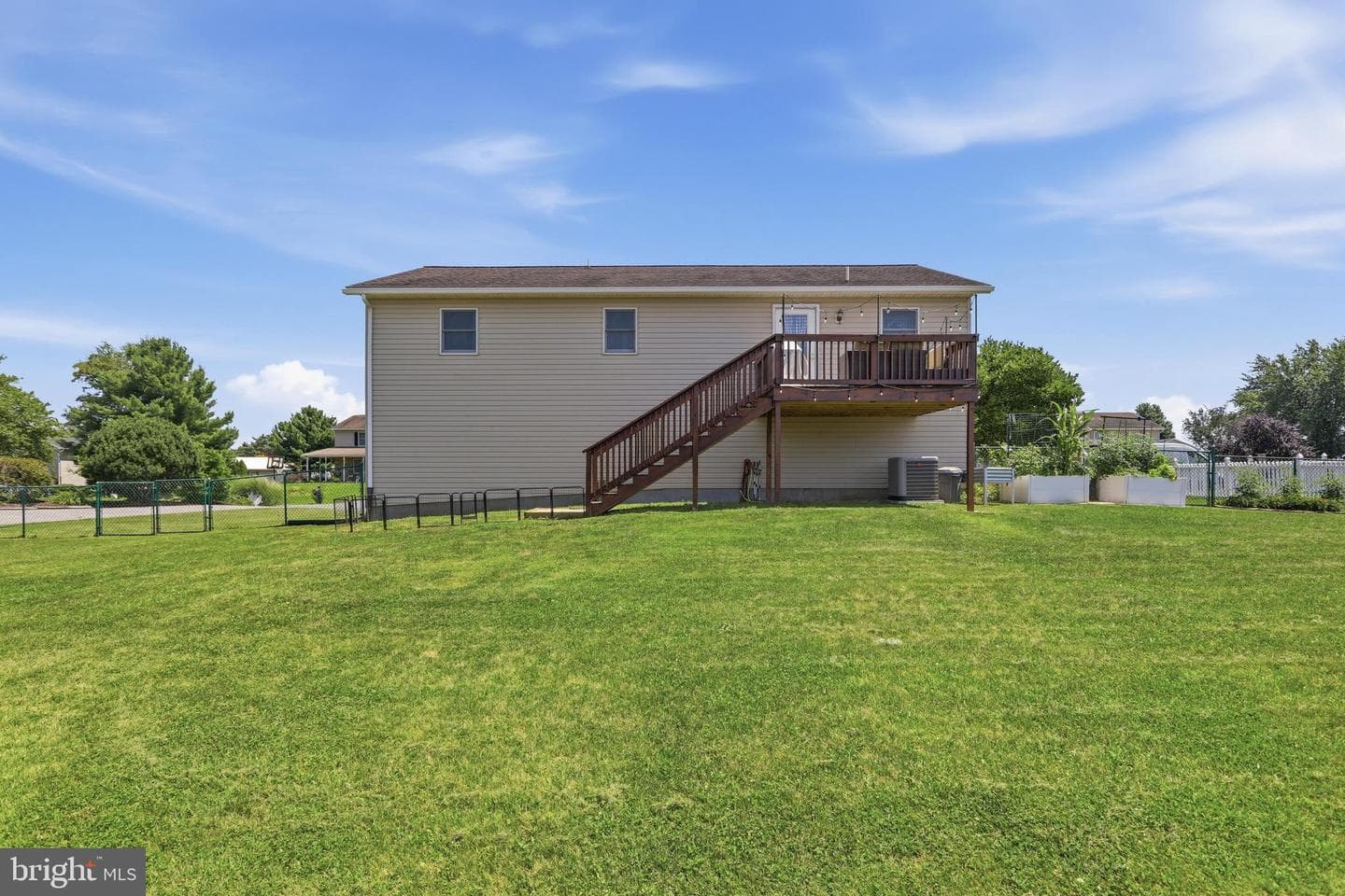 274 Pattison Drive photo 40