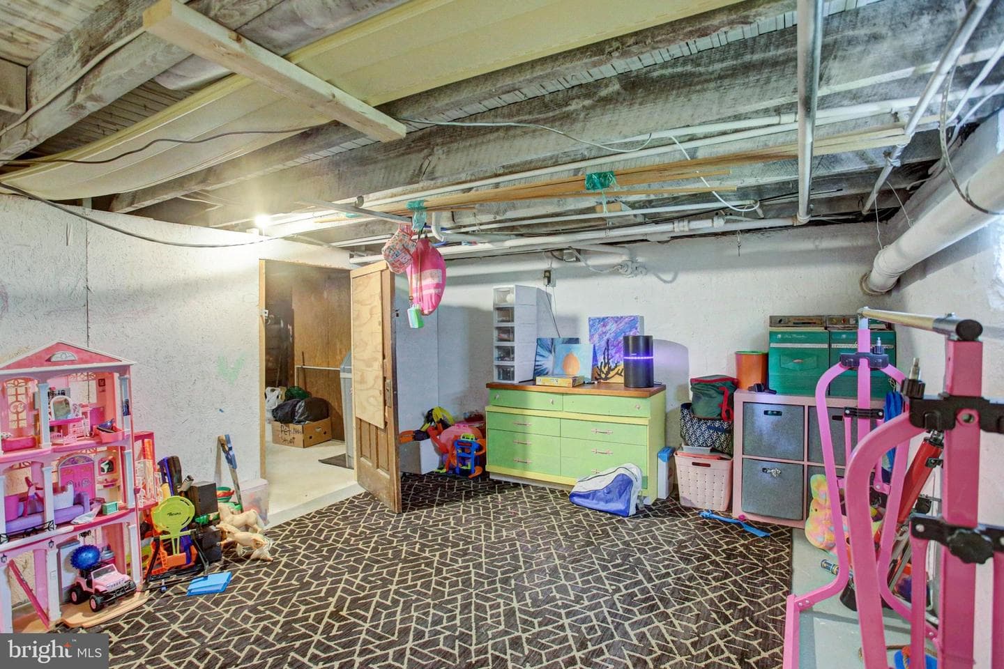63 Linden Avenue N photo 34