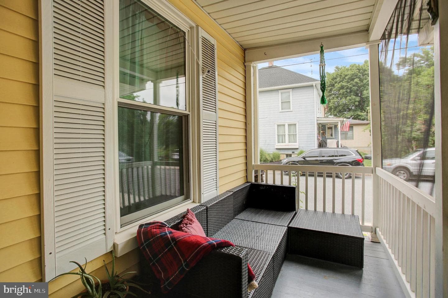 63 Linden Avenue N photo 39