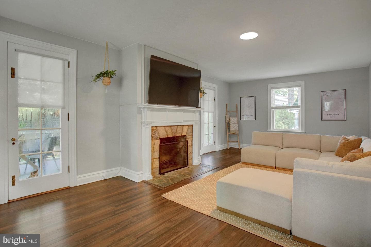 139 Riddle Road photo 9