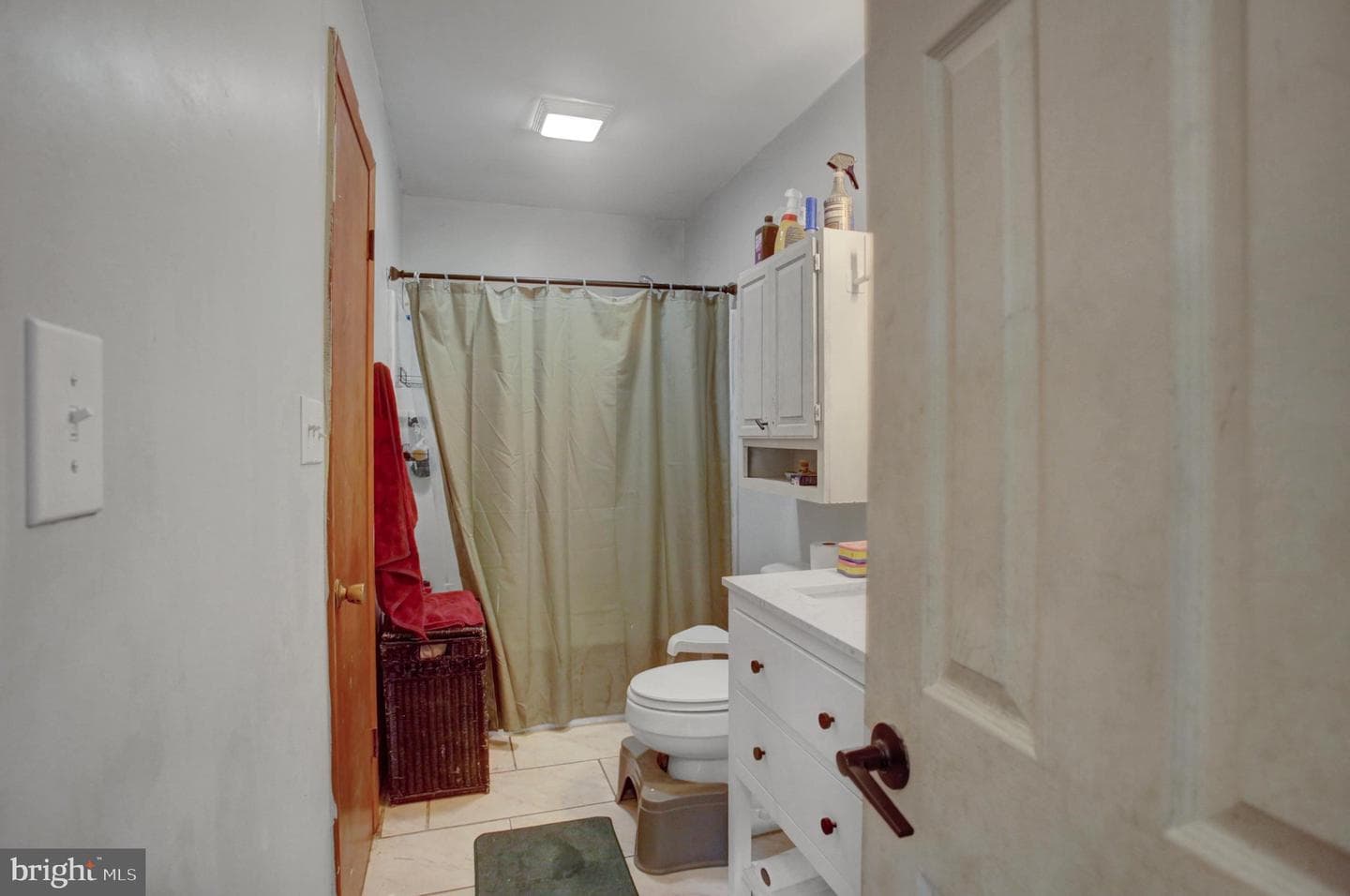82 Roosevelt Arms Court photo 11
