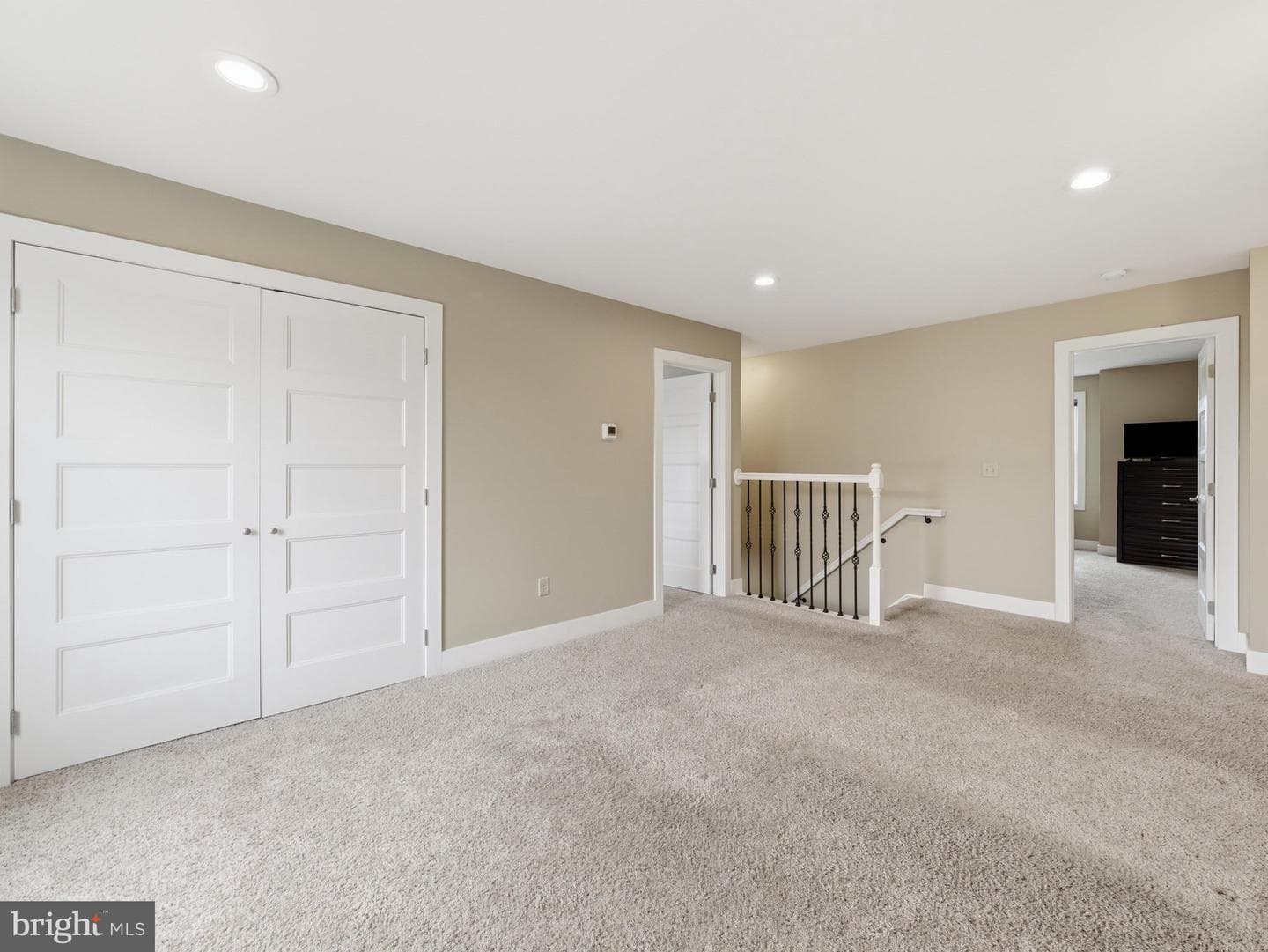 711 Starr Avenue photo 41