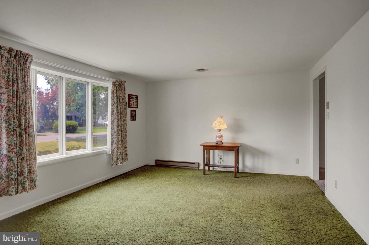 6404 Hillcrest Street photo 9