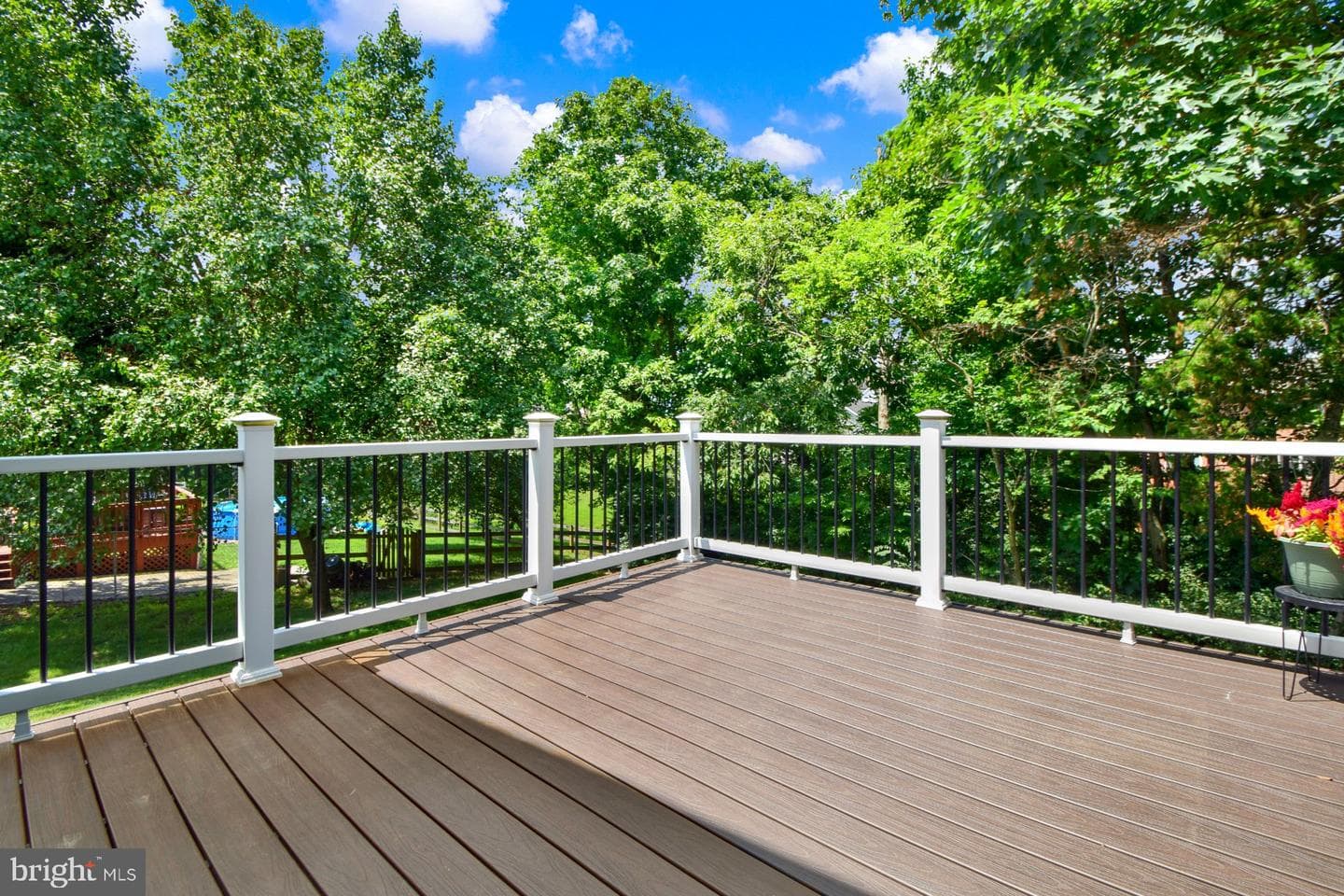 215 Opal Drive photo 29