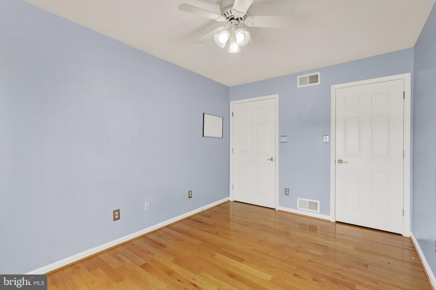 3896 Farmstead Drive photo 17