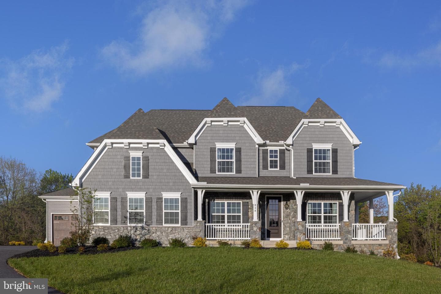350 Village Road #hawthorne photo 6