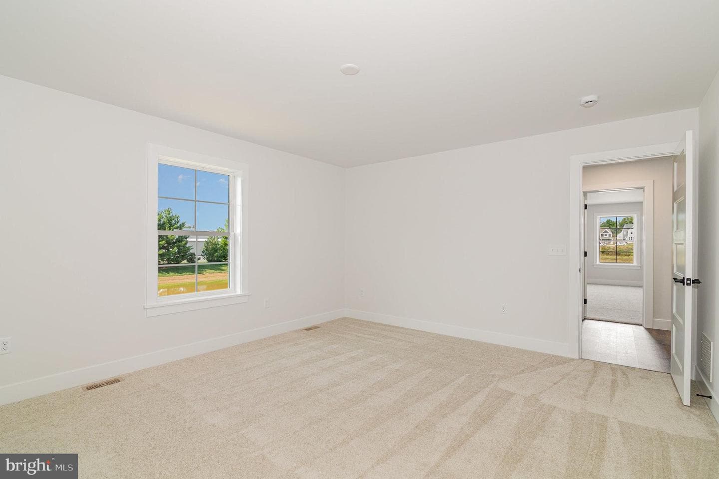 2085 Andrew Avenue photo 22