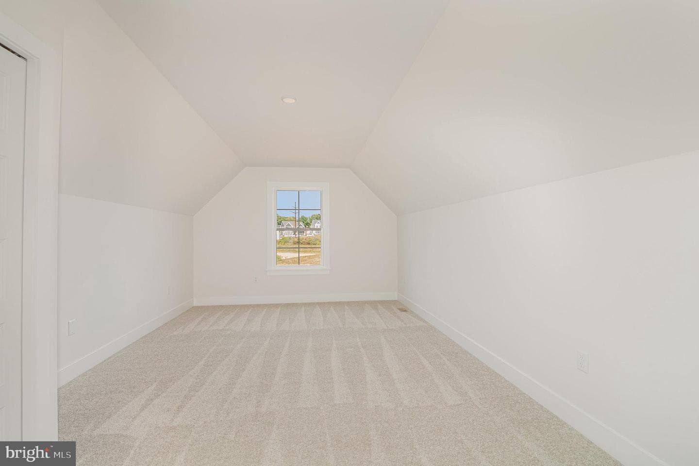 2085 Andrew Avenue photo 25