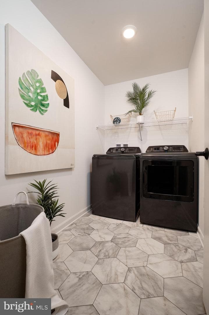 2482 Spring Water Cir photo 10