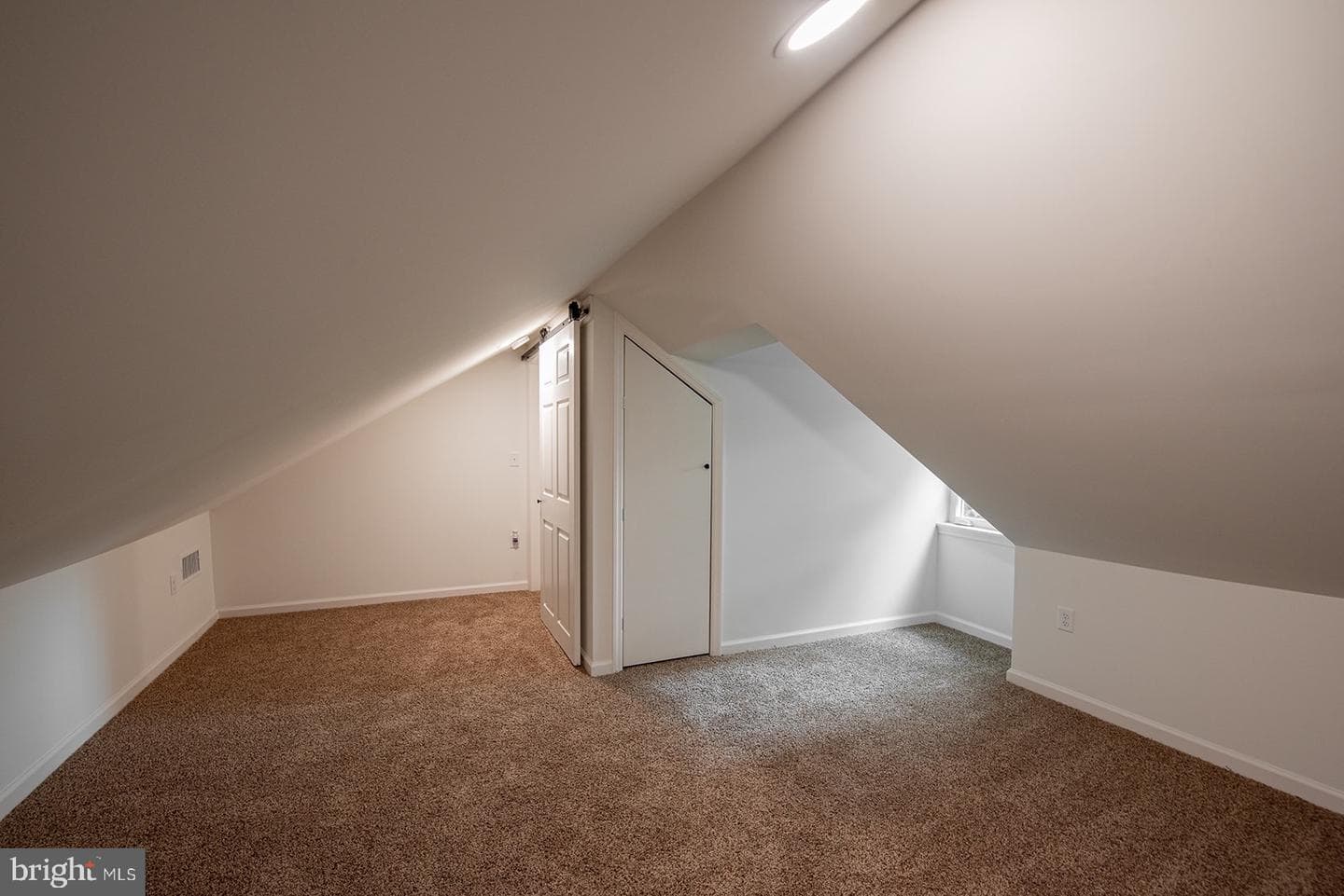 506 Beaver Street photo 17