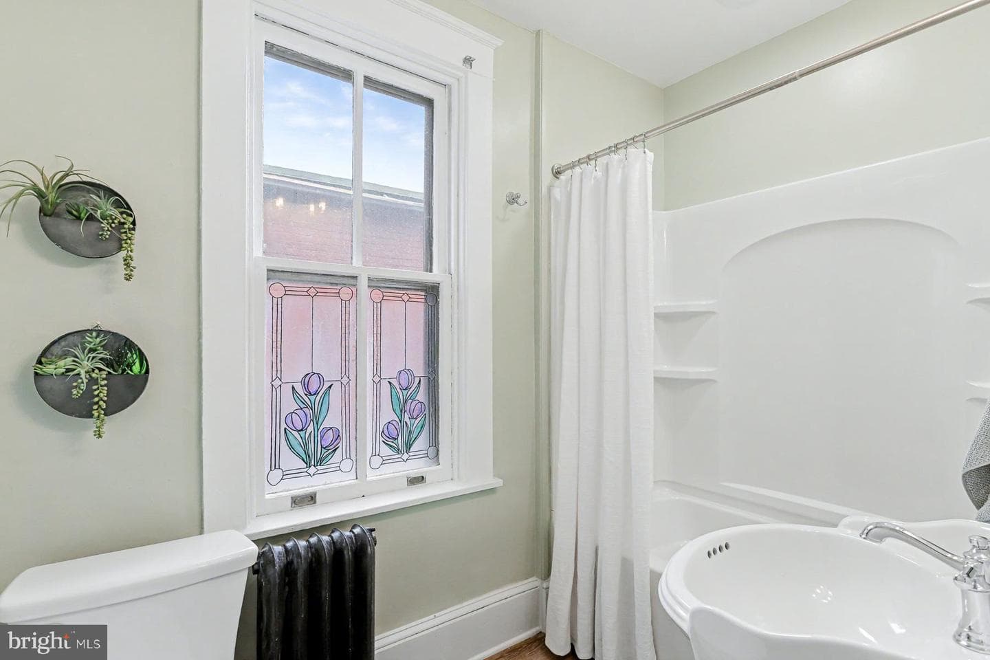 16 W Liberty Street photo 27