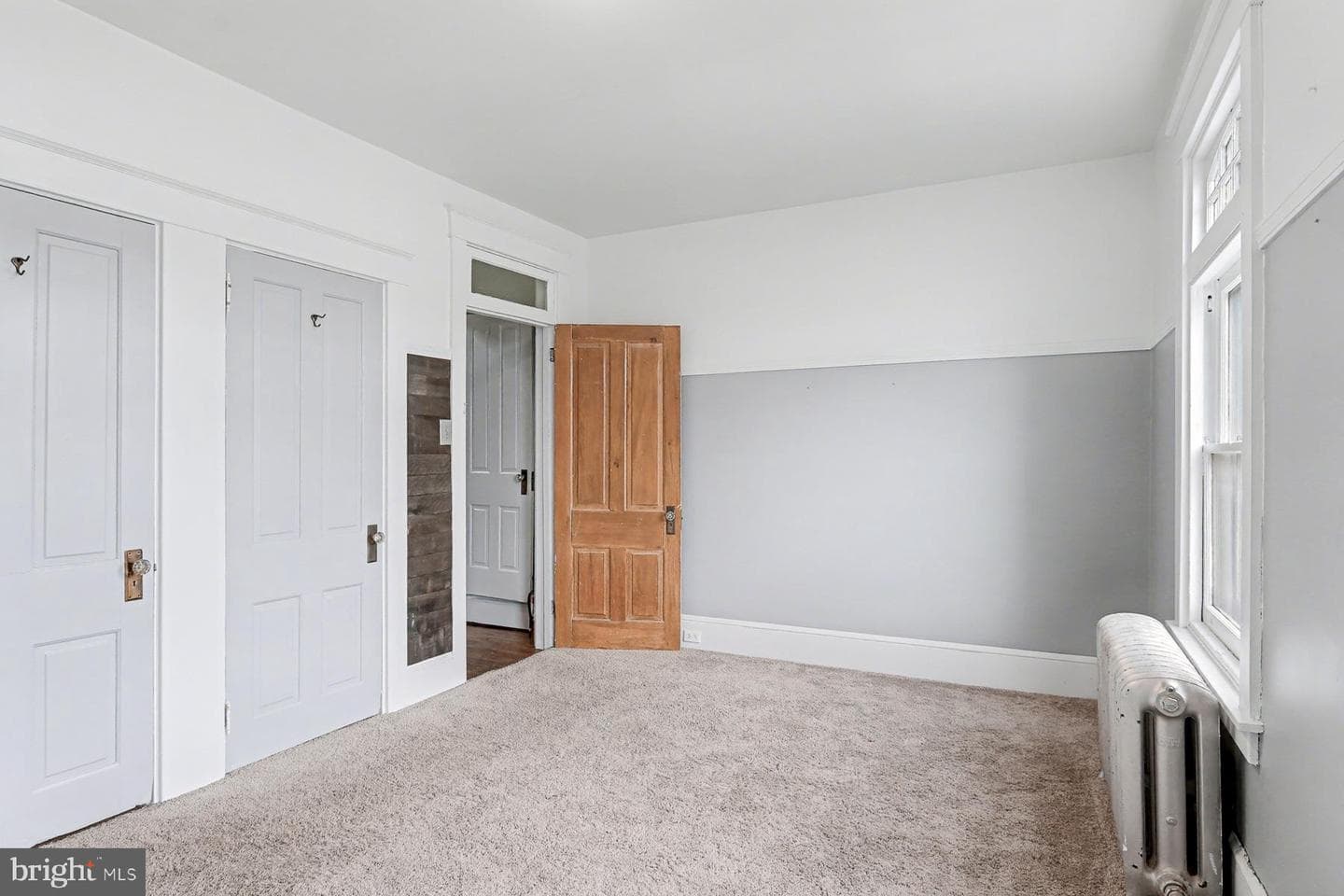 16 W Liberty Street photo 35