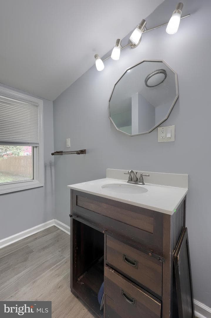 145 S 8th Street photo 21