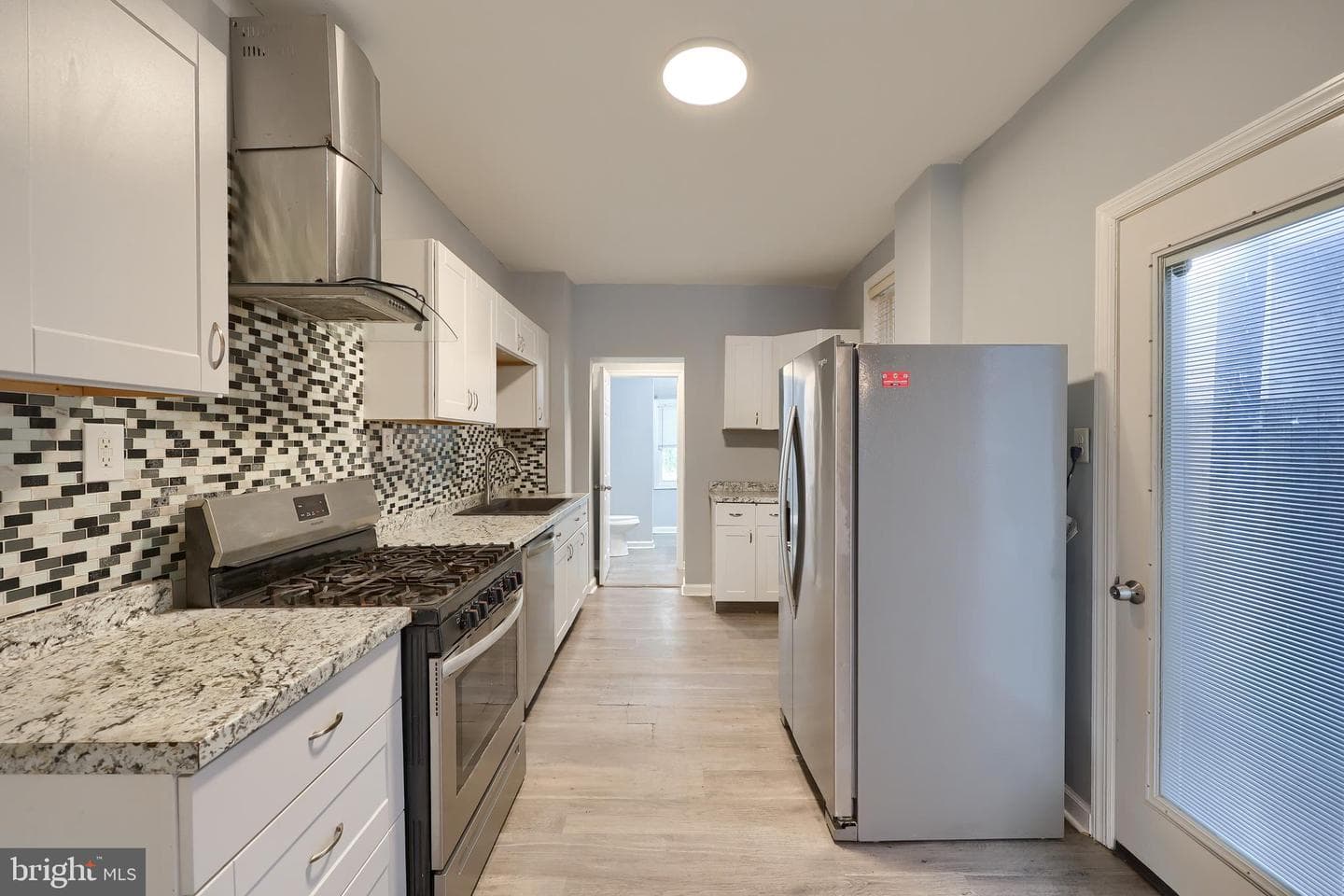 145 S 8th Street photo 5