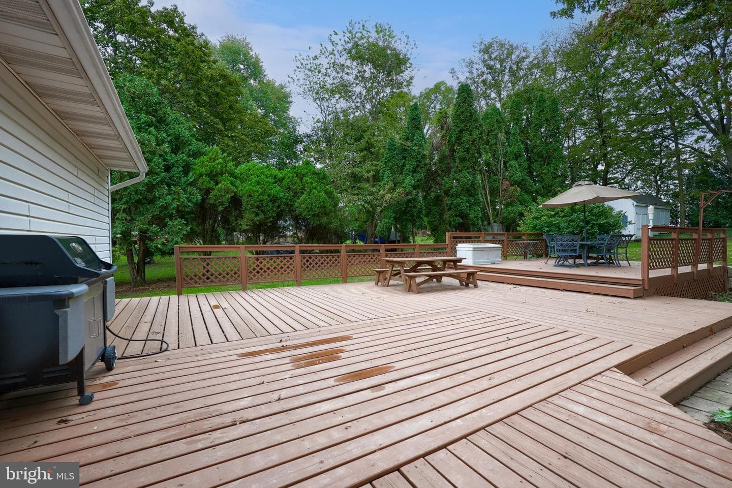 2435 Honeysuckle Lane photo 40