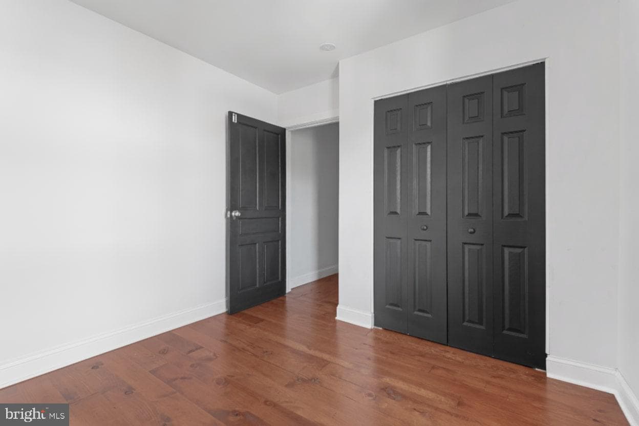 1103 Frances Avenue photo 16