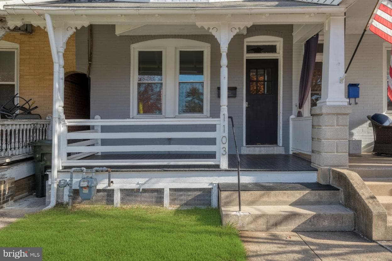 1103 Frances Avenue, Lancaster