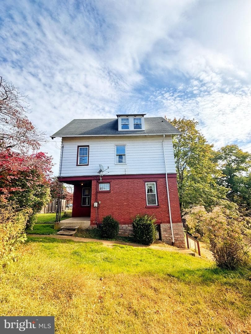 1036-1040 E King Street, Lancaster