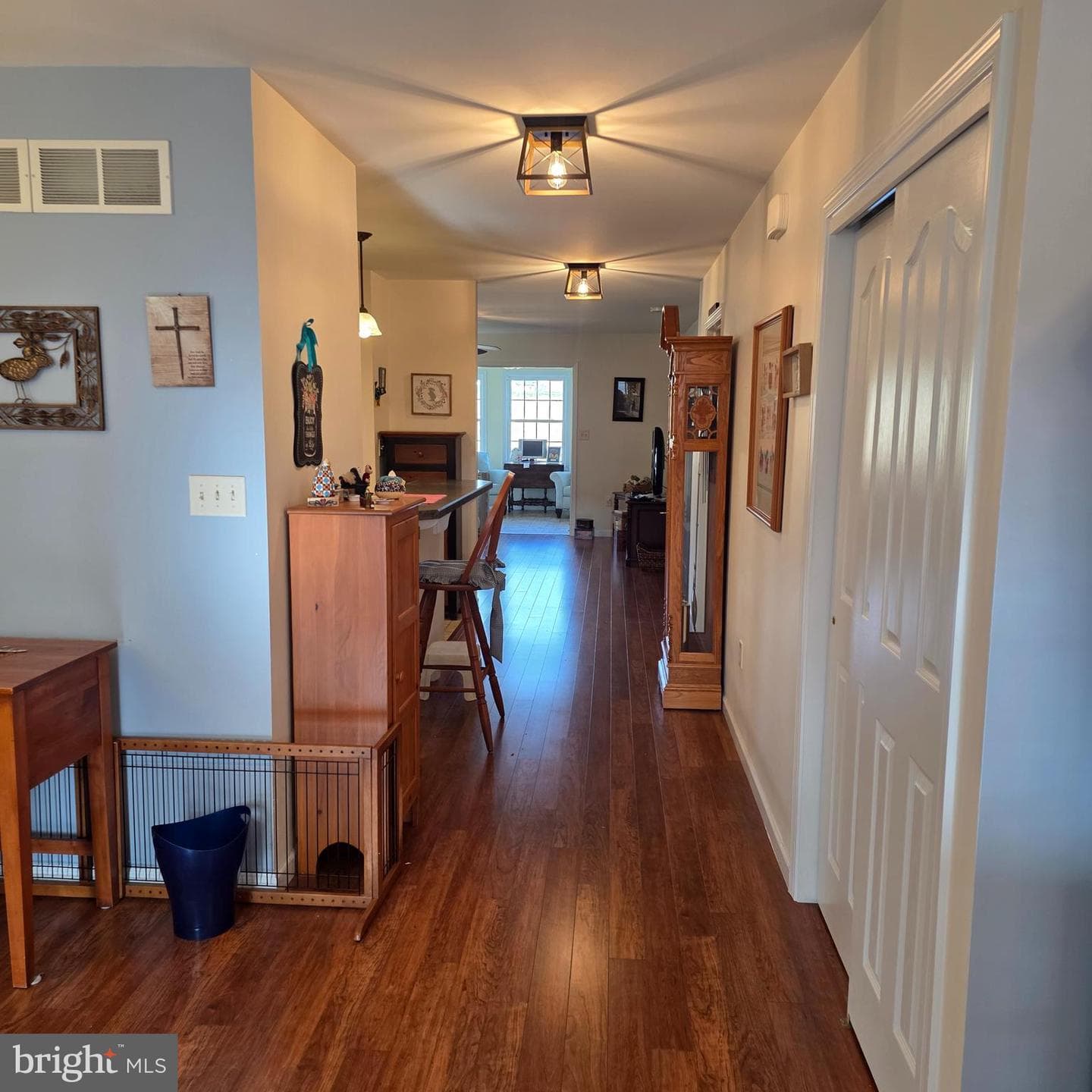 854 Cambridge Drive photo 11