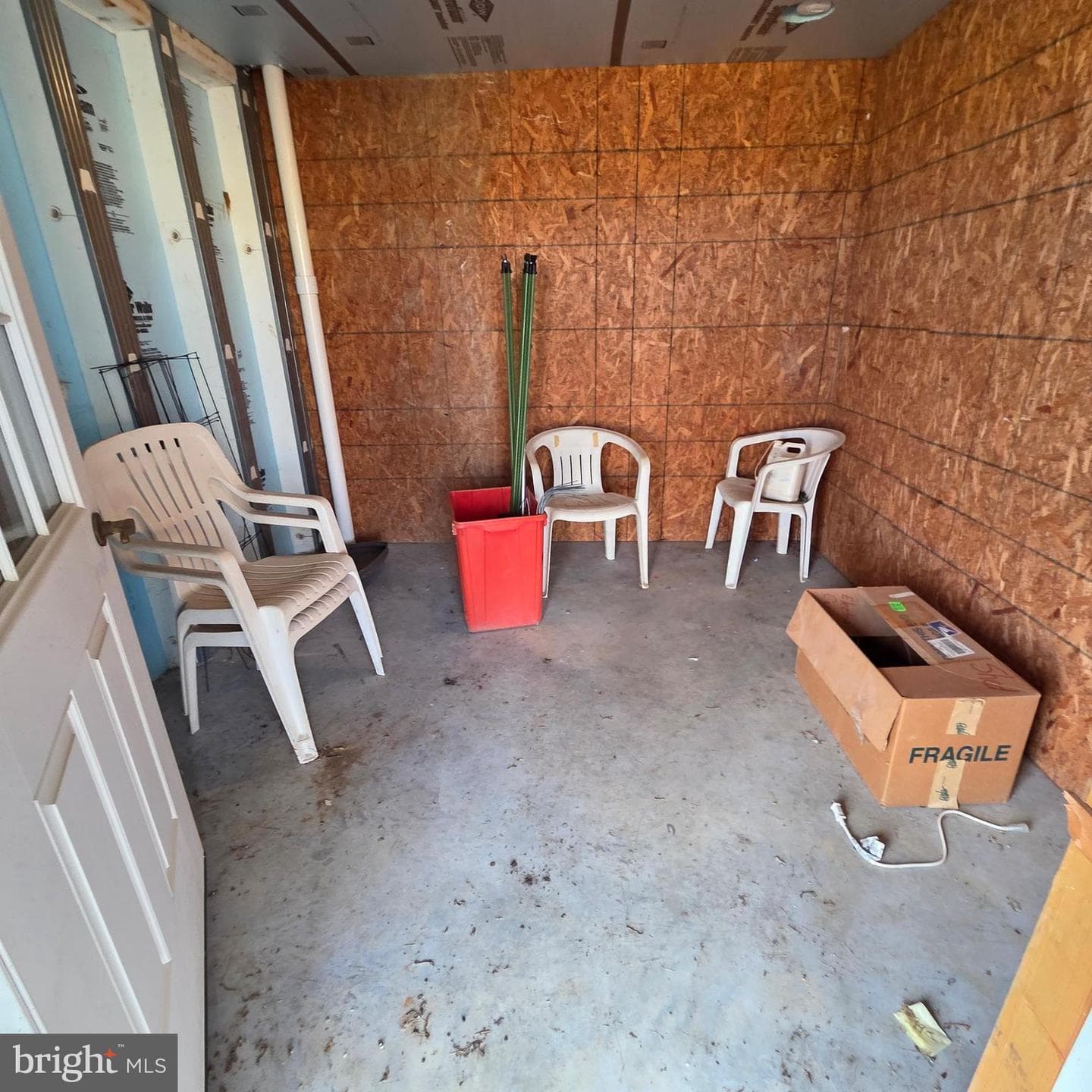 854 Cambridge Drive photo 36