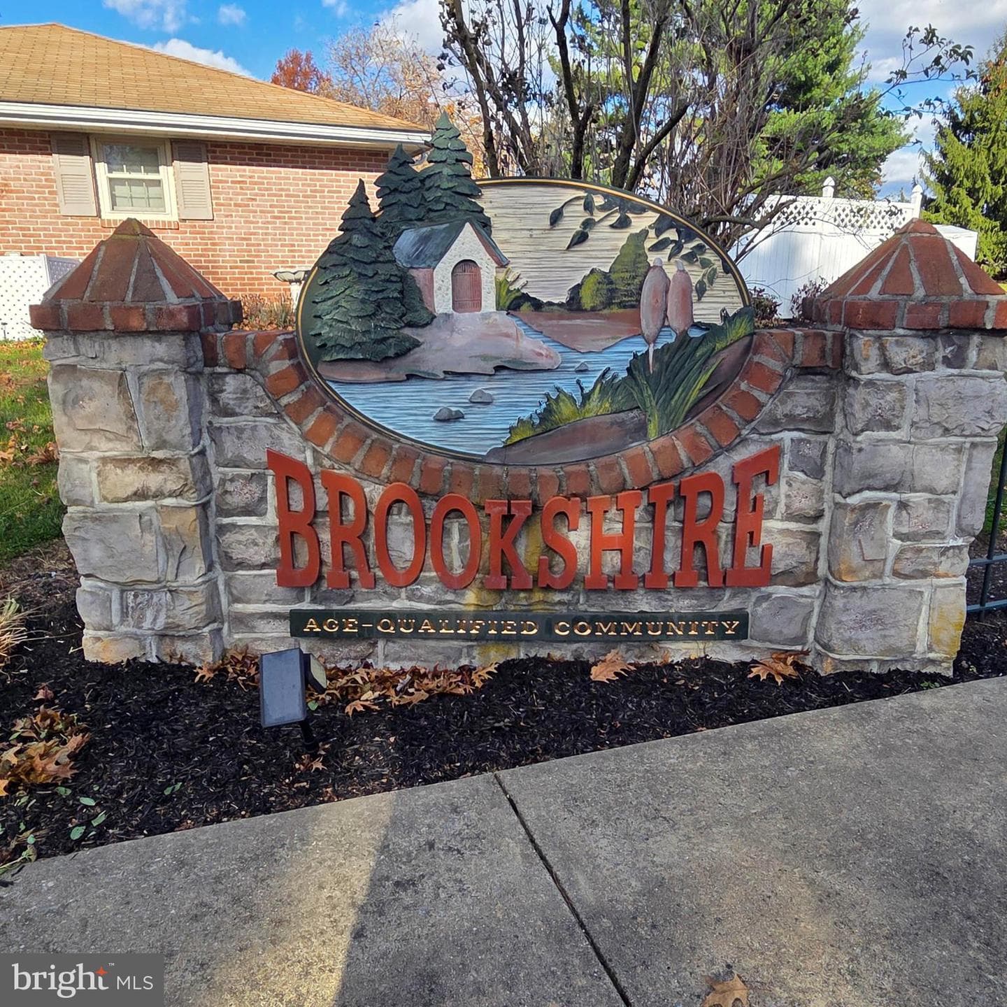854 Cambridge Drive photo 45