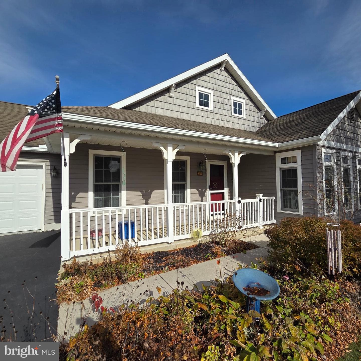854 Cambridge Drive photo 9