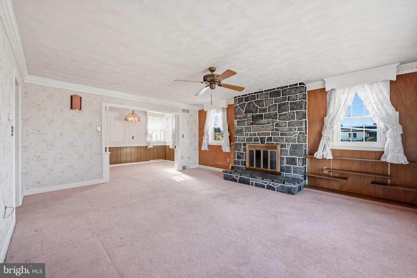 535 S 6th Street photo 6