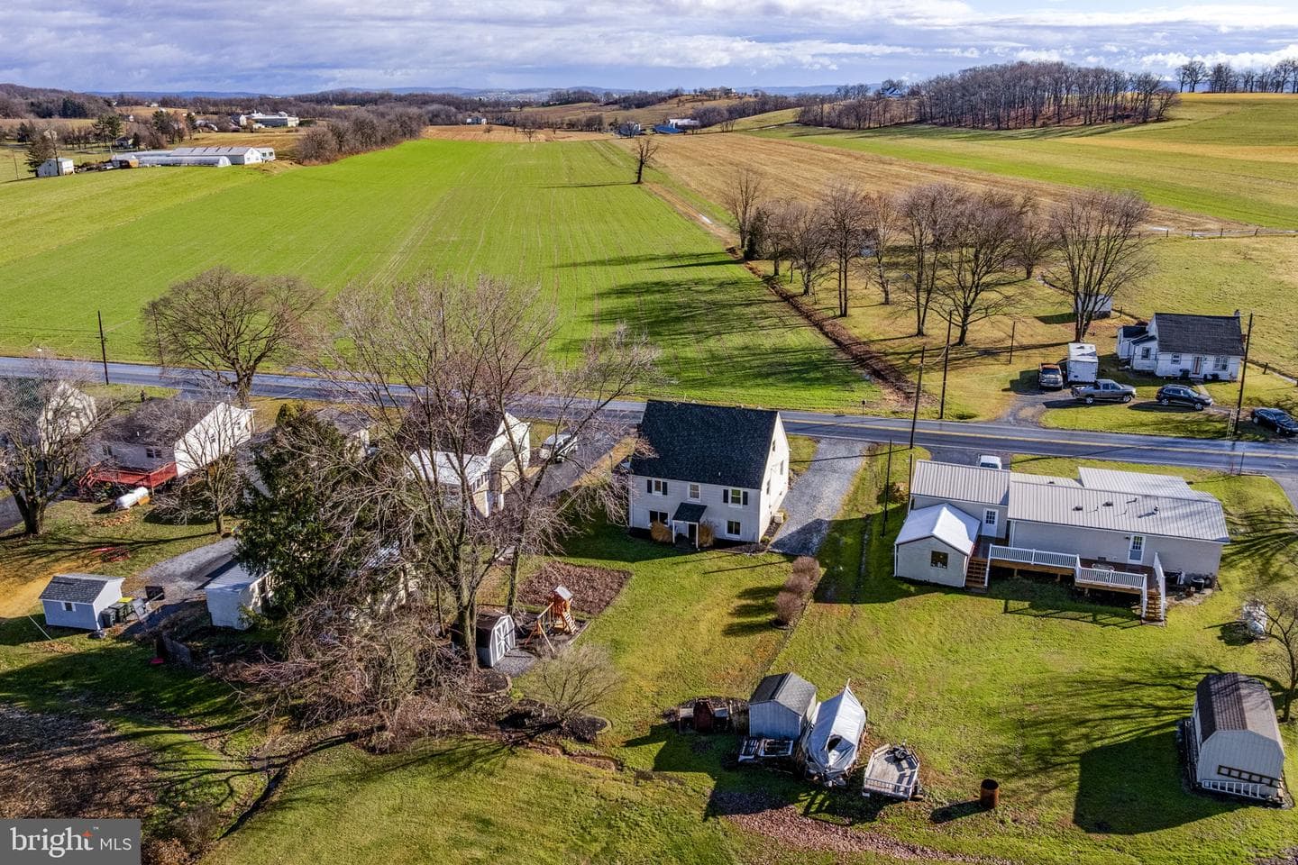 633 N Farmersville Road photo 10