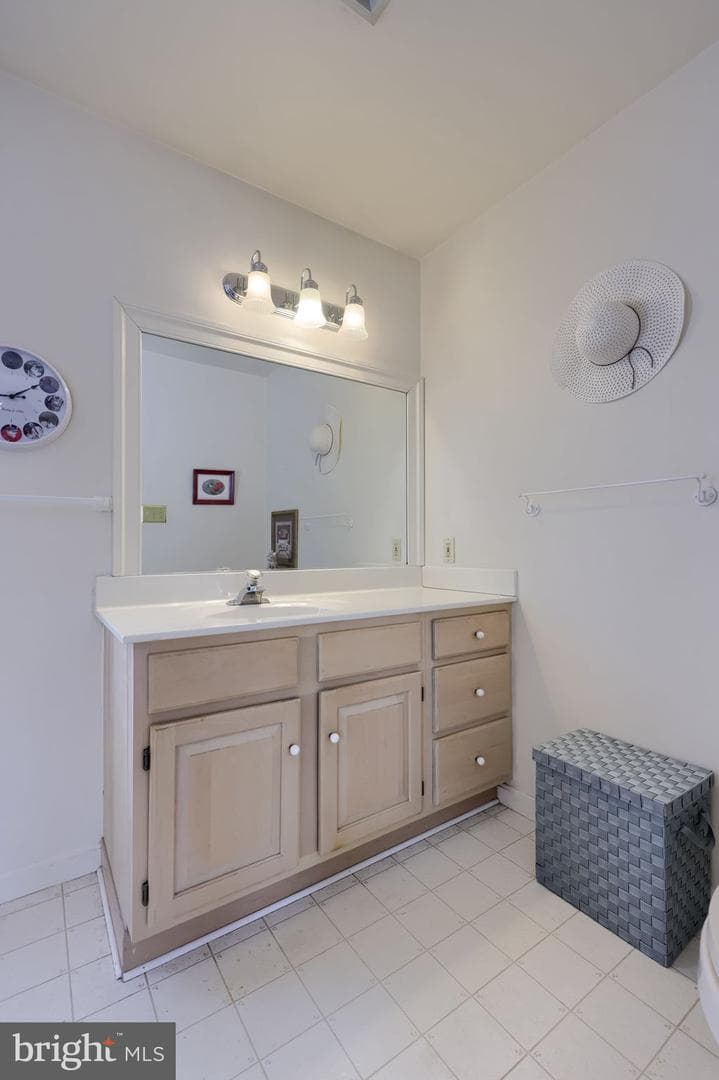 3 Amberley Way photo 21
